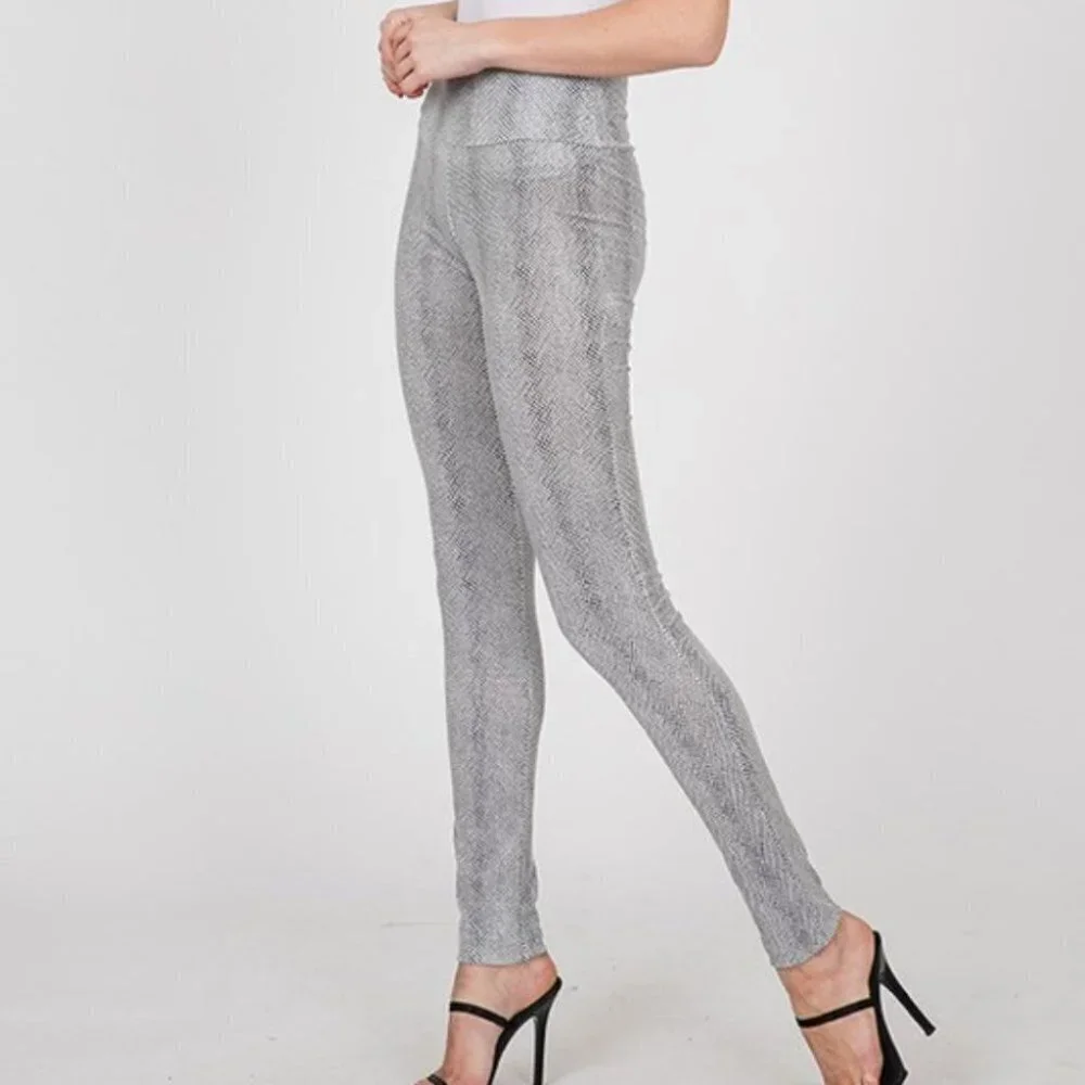 WHITE SNAKE PRINT PANTS